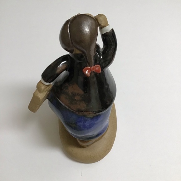 Rodo Padilla Mexican Artist Signed Sculpture Ceramic Girl Boss Woman on Phone - Picture 16 of 16